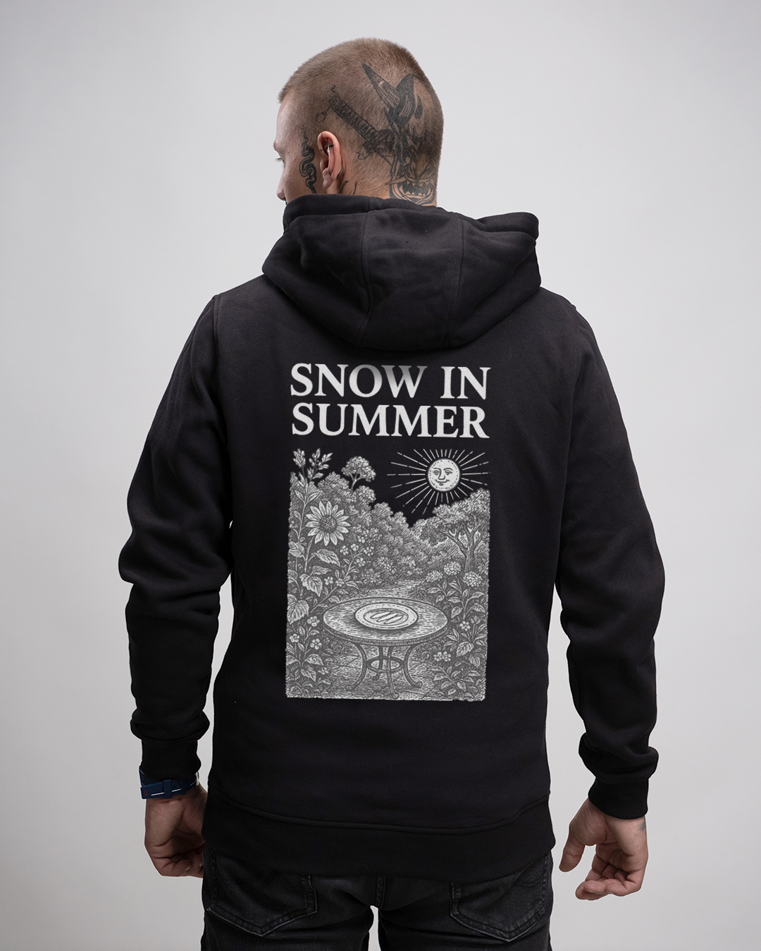 Snow in summer - Unisex Basic Hoodie