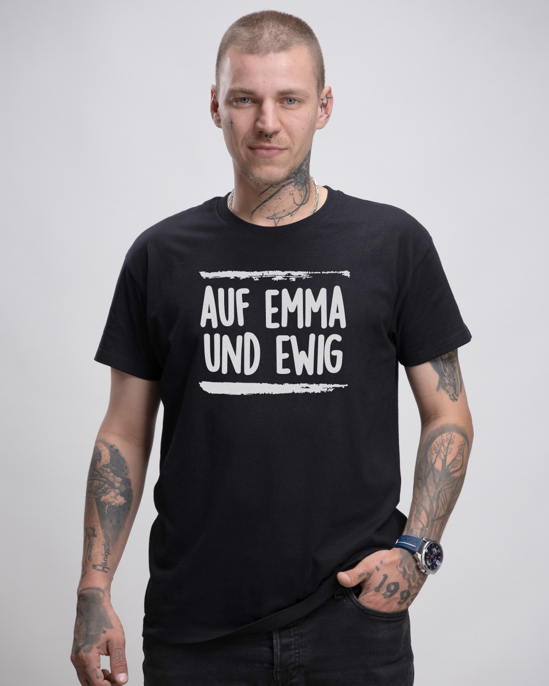 Auf Emma und Ewig Herren Basic T-Shirt